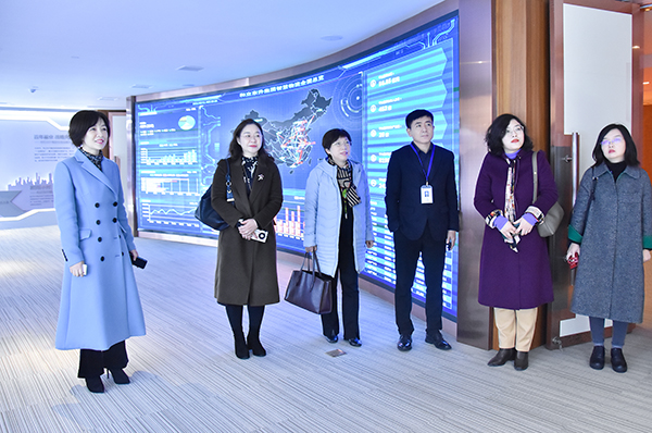 中南林业科技大学科研团队、昭通南粤睿融投资公司辅导一行莅临bifa必发集团调查座谈(图3)