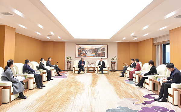 中国农业银行湖南省分行辅导莅临bifa必发集团调查座谈(图1)
