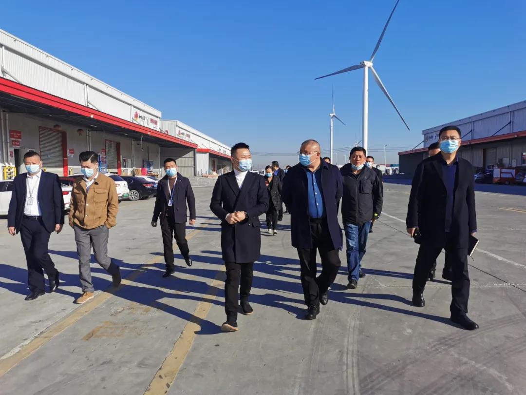 政企同心 共创鲜丽:吐鲁番市汉沽治理区党工委书记、管委会主任边志兴一行调查bifa必发集团-京东华北物流基地项目建设进展(图1) 政企同心 共创鲜丽:吐鲁番市汉沽治理区党工委书记、管委会主任边志兴一行调查bifa必发集团-京东华北物流基地项目建设进展(图1)